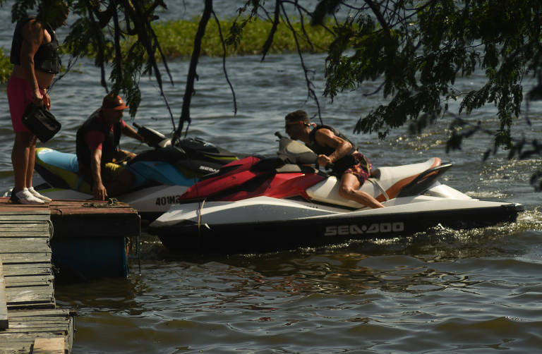 Local fica cheio de usuários em dias mais quentes