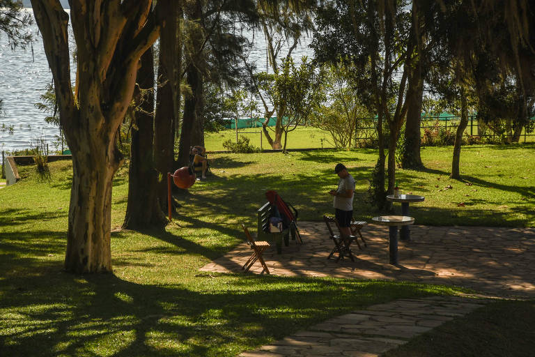 Eles afirmam que a água é condutora de doenças