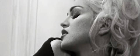 Cena do clipe da Madonna - Justify My Love