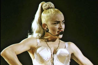 Madonna  Blond Ambition