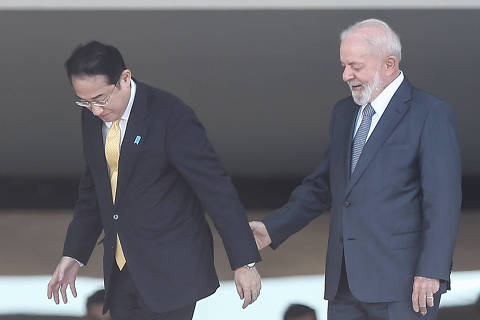 BRASILIA, DF,  03-05-2024 OO presidente Luiz Inacio Lula da Silva em cerimonia com o primeiro ministro do Japão Fumio Kishida     (FOTO  Gabriela Biló /Folhapress)
