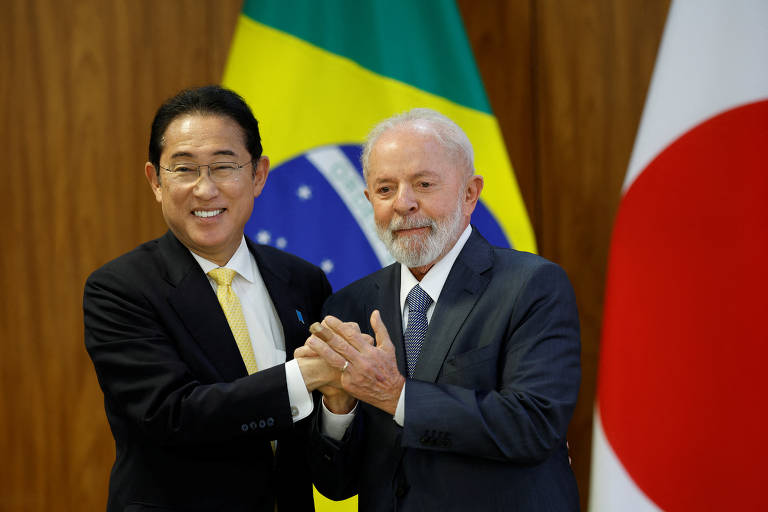 Lula fala em levar premiê japonês a churrasco para convencer país a comprar carne brasileira; veja fotos