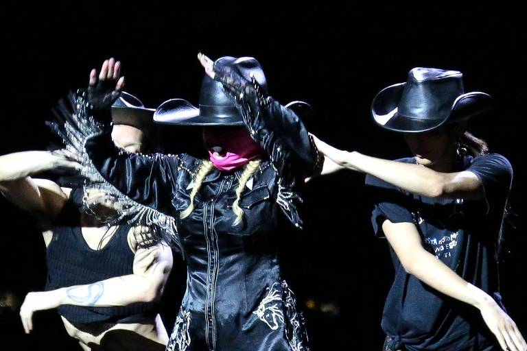 Operadoras de telefonia reforçam sinal de internet em show da Madonna