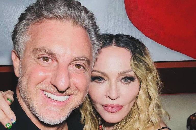 Luciano Huck posta foto ao lado de Madonna após show: 'Ajudou a curar um país dividido'