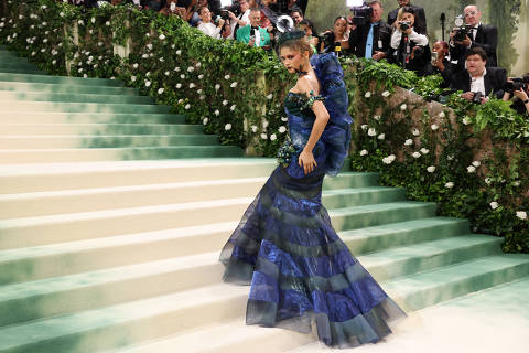 Zendaya poses at the Met Gala, an annual fundraising gala held for the benefit of the Metropolitan Museum of Art's Costume Institute with this year's theme 'Sleeping Beauties: Reawakening Fashion' in New York City, New York, U.S., May 6, 2024. REUTERS/Andrew Kelly