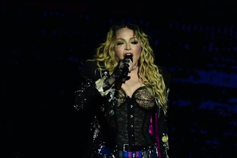 Madonna gerou duas vezes mais vídeos que a final do Paulista