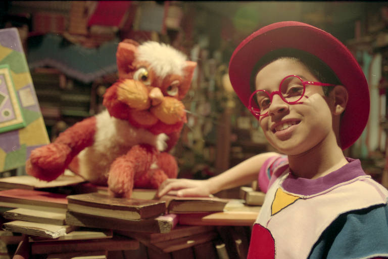 Luciano Amaral, o Pedro, conversa com o Gato Pintado