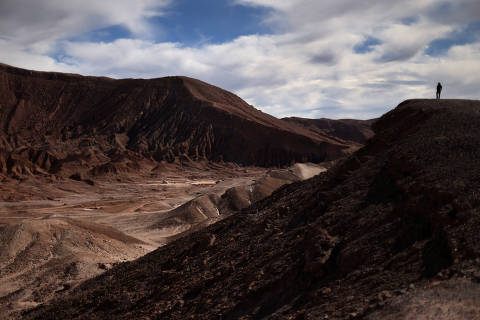 A view of the Valle de la Muerte (Death Valley) in the outskirts of San Pedro de Atacama town, in Antofagasta region, Chile, May 6, 2023. REUTERS/Ivan Alvarado ORG XMIT: HFS117