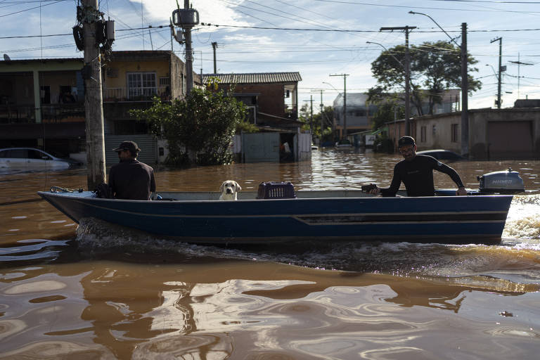 Inundação atingiu 300 mil imóveis e 800 instalações de saúde no RS, indicam dados do IBGE