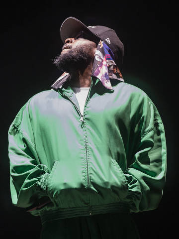 SÃO PAULO, SP, BRASIL, 04.11.2023: A rapper americano Kendrick Lamar, se apresenta durante show no segundo dia do festival GPWeek, realizado no Allianz Parque.  (Foto: Adriano Vizoni/Folhapress)