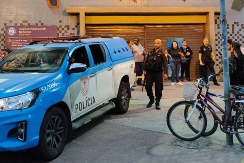 Polícia Militar fiscaliza entorno da subestção de Colégio, no metrô do Rio