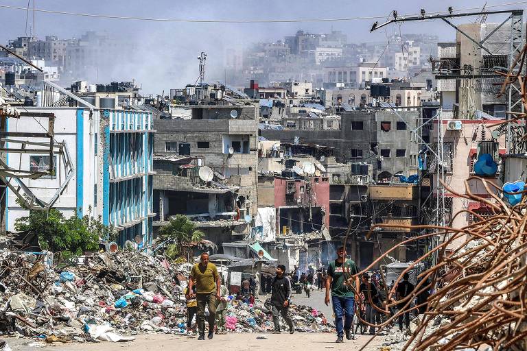 Novos bombardeios israelenses deixam mais de 80 mortos em Gaza, afirma Hamas