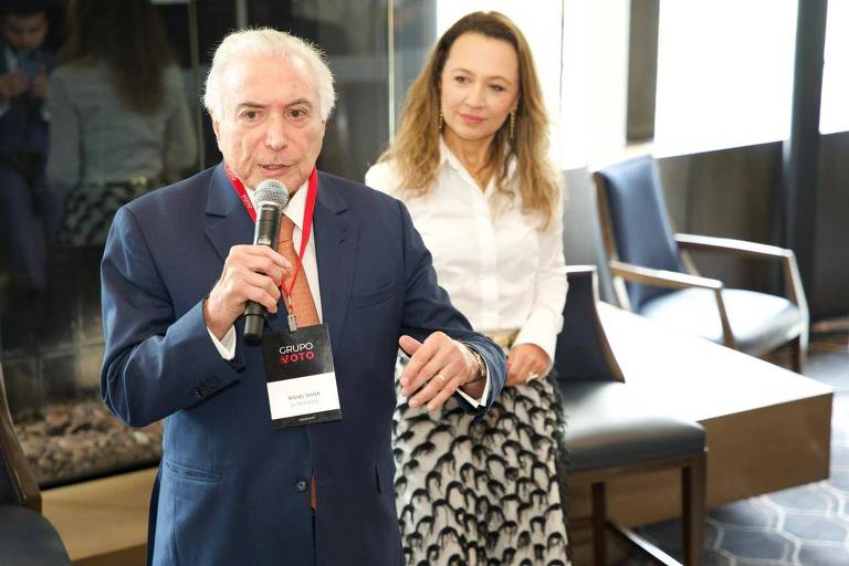 O ex-presidente Michel Temer e a presidente do Grupo Voto, Karim Miskulin, em evento em NY