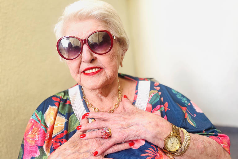 Estelinha Bezerra, 94, no Dia das Mães de 2024 (12.mai)
