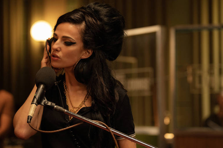 'Back To Black', sobre Amy Winehouse, e 'Amigos Imaginários' estreiam em São Paulo