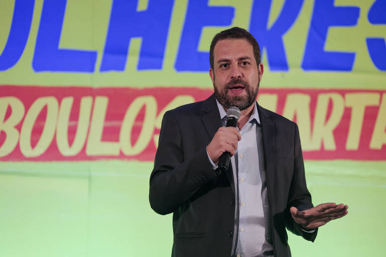 Boulos durante café da manhã com mulheres no Clube Homs; o evento foi realizado no Dia Internacional da Mulher, em 8 de março, e contou com a presença de empresárias, artistas, professoras e lideranças comunitárias