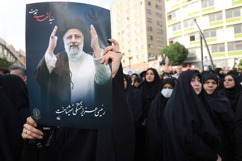 Morte de presidente é recebida com luto contido e celebração disfarçada no Irã