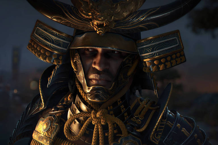 Um guerreiro samurai negro, com uma armadura detalhada e um elmo decorado com um dragão dourado, contempla o horizonte. O entardecer lança um brilho suave sobre a cena, destacando os intrincados detalhes dourados de sua armadura contra um fundo sutilmente iluminado.