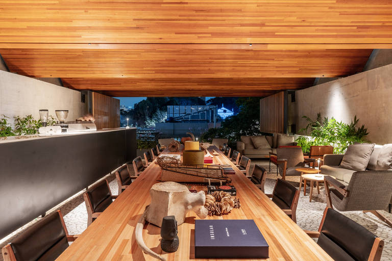 Ambiente do restaurante Tuju