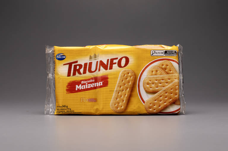 Embalagem de biscoito maisena da Triunfo.