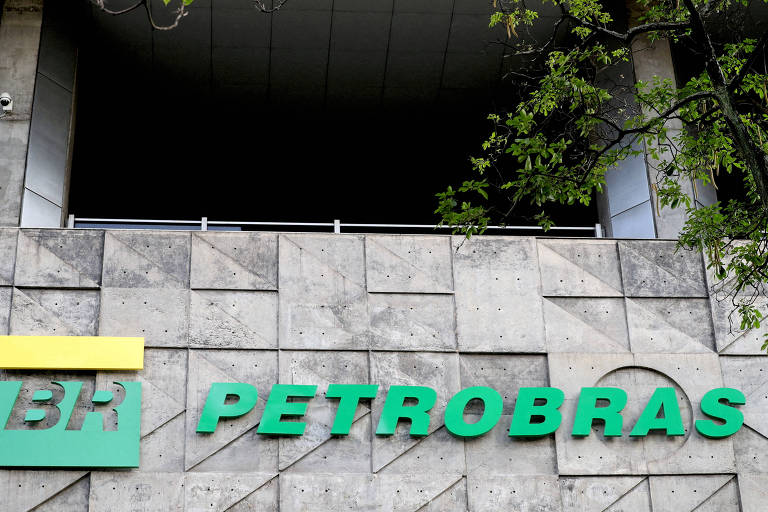 Petrobras deve rejeitar nesta sexta (7) pedido de nova assembleia para eleger conselho
