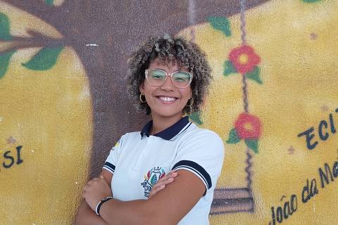 Emanuelly Rocha, 17, é aluna do ensino médio e sonha em ser fisioterapeuta