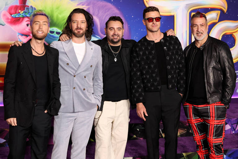 Lance Bass, JC Chasez, Chris Kirkpatrick, Justin Timberlake, e Joey Fatone, membros do grupo NSYNC, em 2023