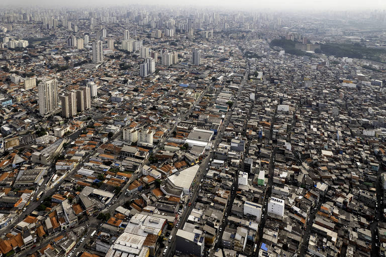 Vista geral da favela de Heliópolis, em São Paulo: CNJ vai entregar títulos de propriedade na comunidade