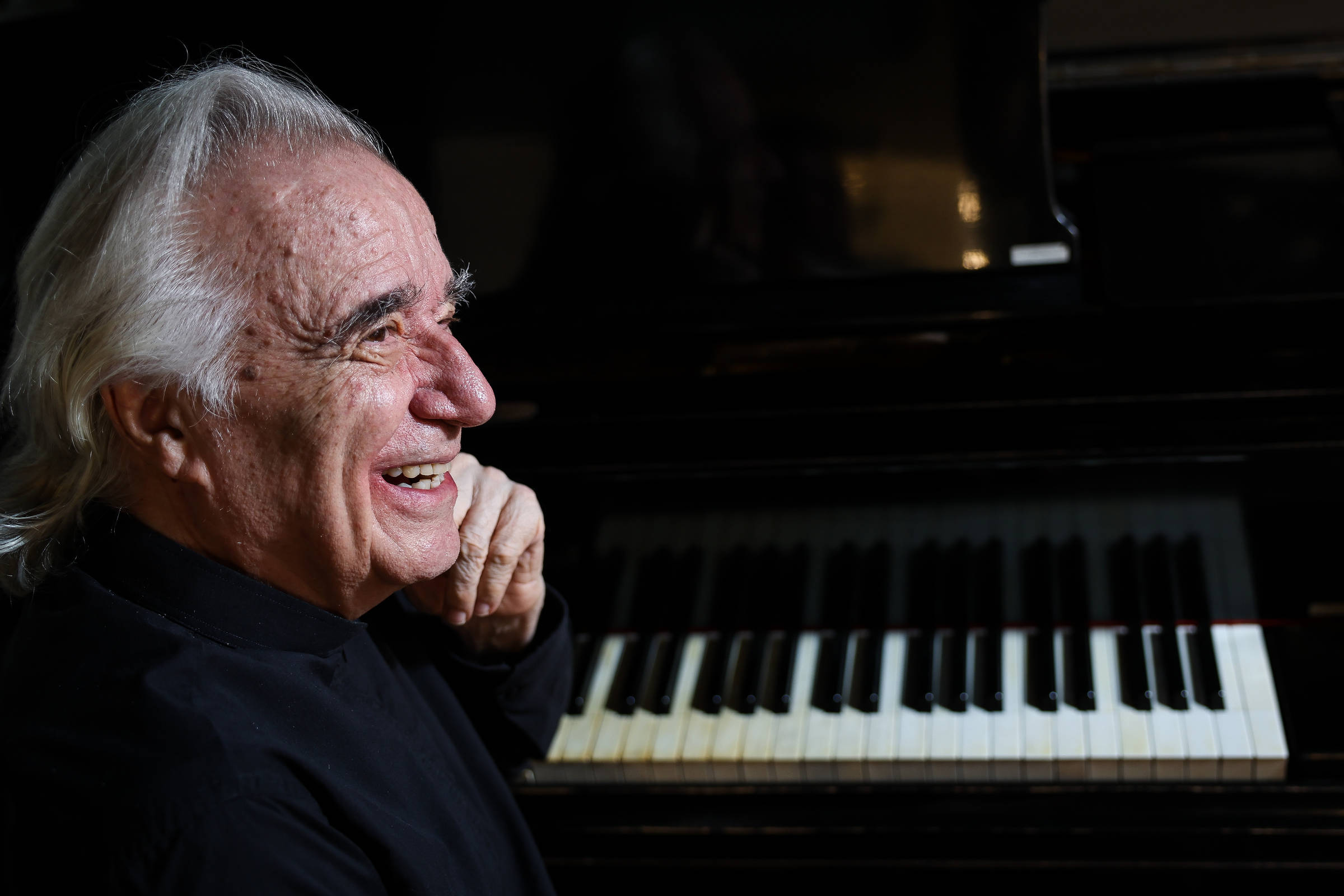 João Carlos Martins faz homenagem a Heitor Villa-Lobos em concerto grátis em SP