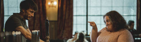 Richard Gadd e Jessica Gunning em cena da série 'Bebê Rena'