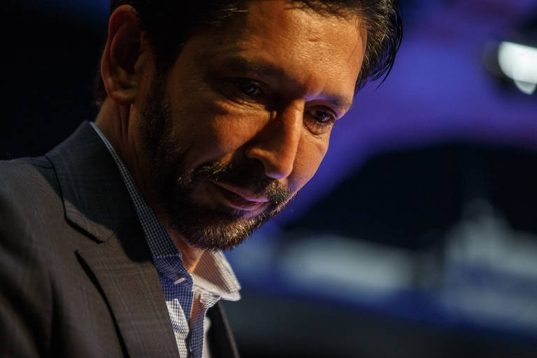 Mesmo no entorno de Nunes, há quem critique a eficiência da comunicação e a dificuldade em gerar um legado de marcas