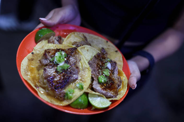 Tacos da El Califa de León, na Cidade do México, que ganhou uma estrela do Guia Michelin


