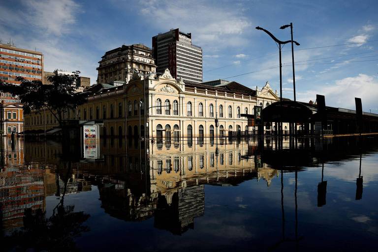 As críticas em torno da contratação de megaconsultoria para reconstrução de Porto Alegre