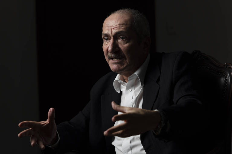 Moraes ameaça prender Aldo Rebelo por desacato em depoimento sobre trama golpista