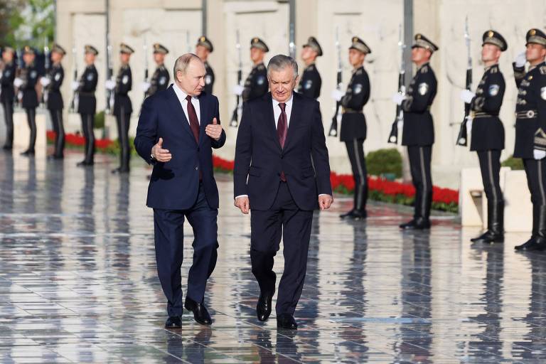Putin defende que Parlamento da Ucrânia tire Zelenski do poder