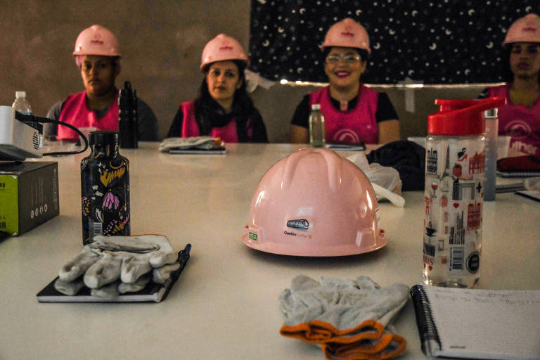 Mulher em Construção foi fundada no Rio Grande do Sul e afirma já ter formado 6.500 mulheres