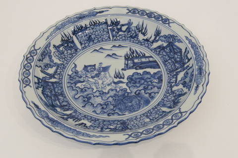 Obra da série 'Pratos de porcelana azul e branca', de Ai Weiwei