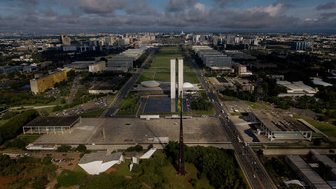 BRASILIA, DF,  BRASIL,  04-03-2020, 12h00: Fotografia de drone da Praça dos Três Poderes e do Congresso Nacional, em Brasília. (Foto: Pedro Ladeira/Folhapress, PODER) ***REENVIO DE FOTO PARA ARQUIVO***