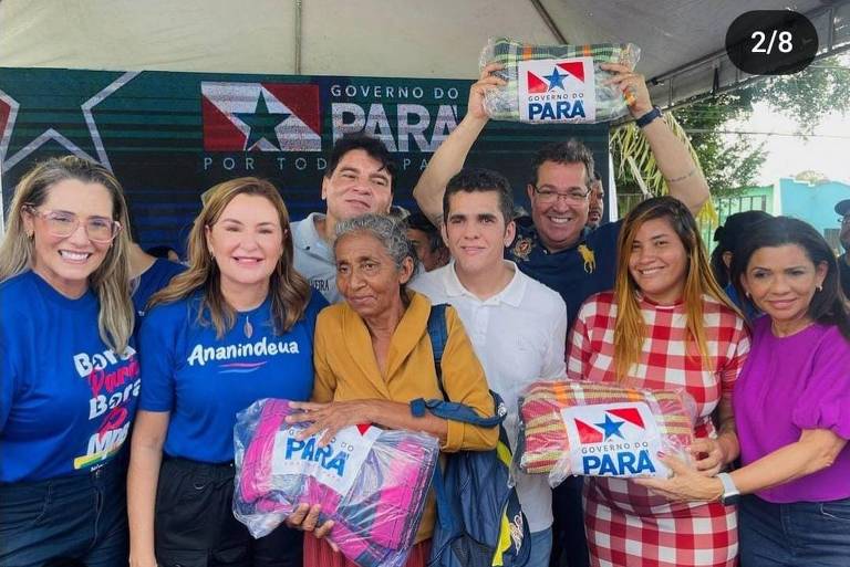 Deputado federal Antônio Doido (MDB-PA), de branco, participa de ação do governo do Pará com distribuição de cestas básicas