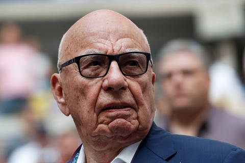 FILE PHOTO: Tennis - US Open - Mens  Final - New York, U.S. - September 10, 2017 - Rupert Murdoch, Chairman of Fox News Channel stands before Rafael Nadal of Spain plays against Kevin Anderson of South Africa.  REUTERS/Mike Segar/File Photo ORG XMIT: FW1