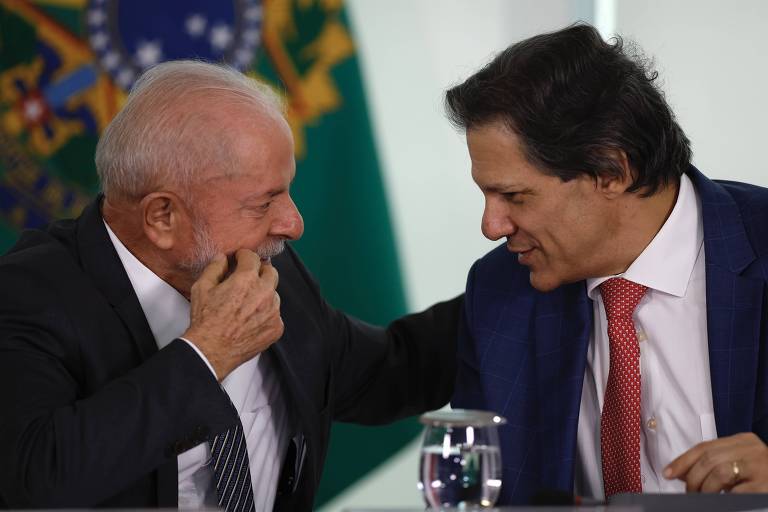 O presidente Luis Inácio Lula da Silva e o ministro da Fazenda, Fernando Haddad
