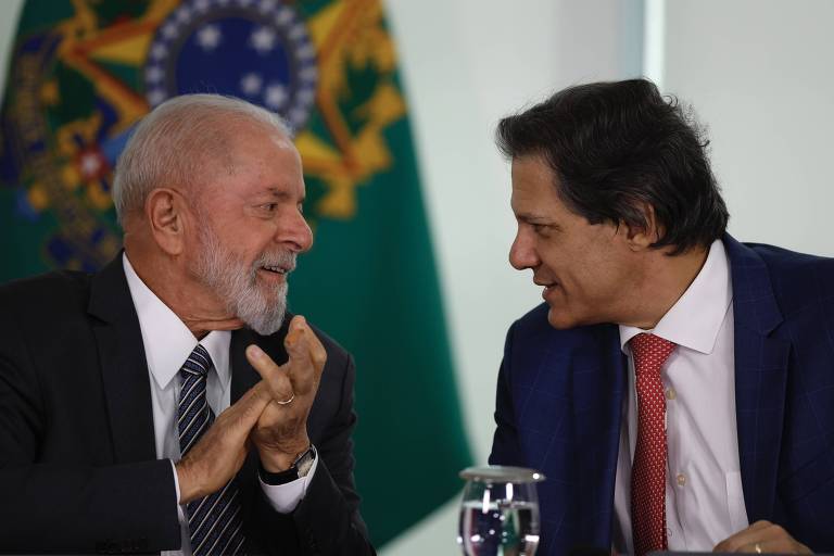 Lula comemora resultado do PIB e fala em governo no 'rumo certo'