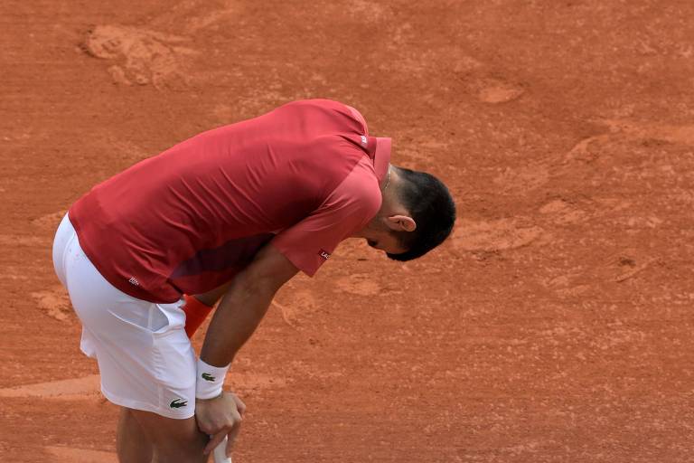 Lesão no menisco tira Djokovic de Roland Garros e do topo do ranking