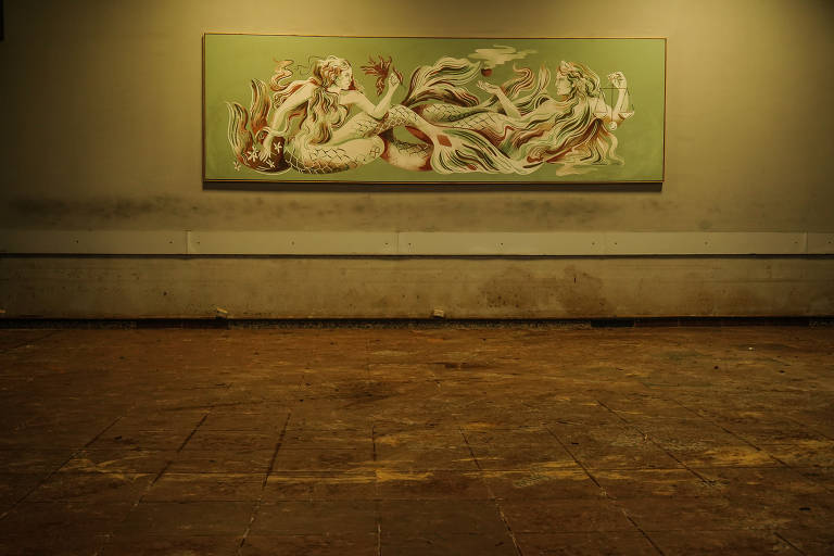 Saguão do aeroporto depois que a água baixou