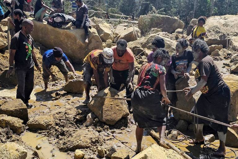 Papua-Nova Guiné suspende busca por corpos em vilarejos atingidos por soterramento de terra