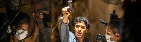  Caio Blat como Riobaldo em cena do filme 'Grande Sertão', dirigido por Guel Arraes 