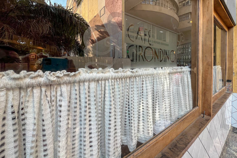 Atual Café Girondino foi inaugurado em 1998 e emula com sucesso o antigo café localizado na Praça da Sé.