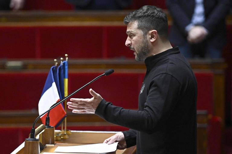 Zelenski discursa na Assembleia Nacional da França; veja fotos de hoje