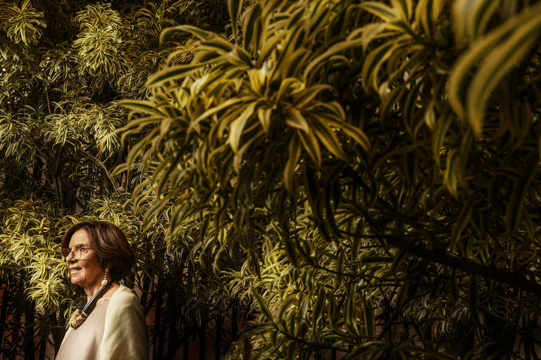 Ao se debruçar sobre a sua própria história, Neca deixa claro o incômodo que sente por seu nome ser comumente precedido pela alcunha de "herdeira"