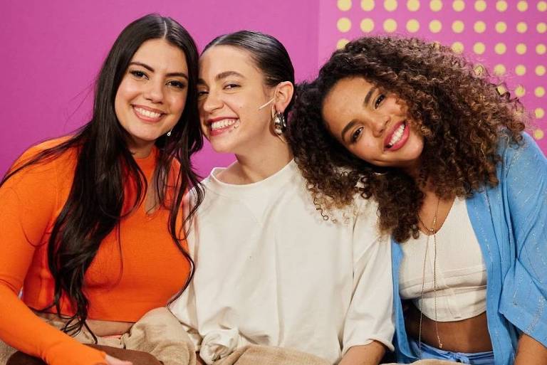 Fernanda Bande, Valentina Bandeira e Giovanna Pitel na estreia do Na Cama com Pitanda